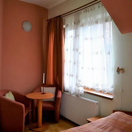 Rozsi Mama Villa