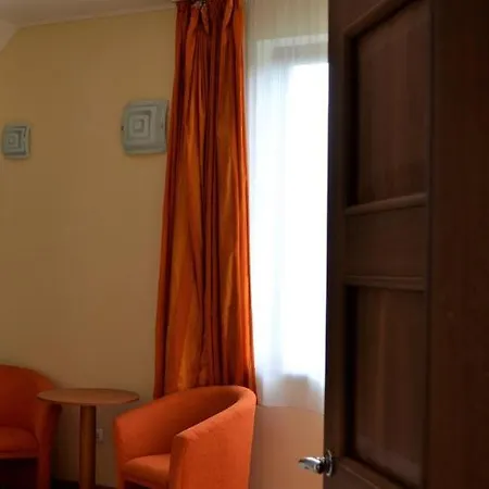 Rozsi Mama Villa