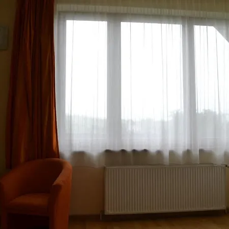 Rozsi Mama Szováta